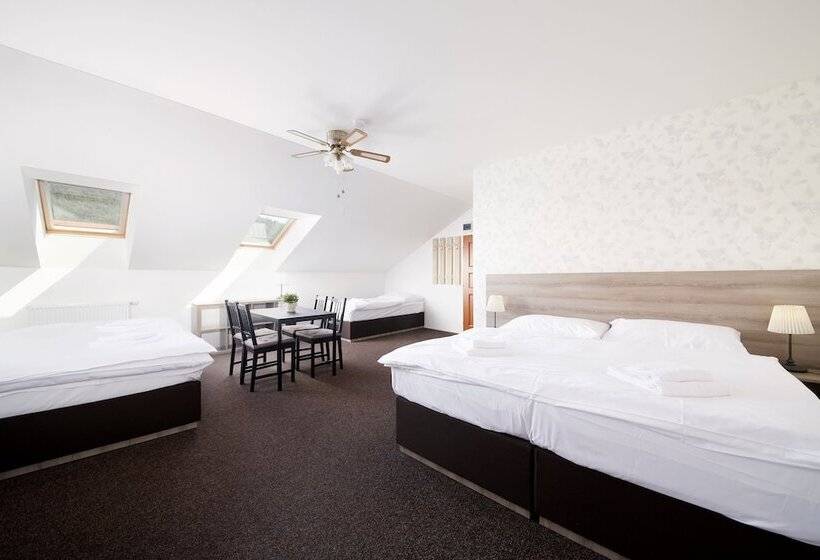 패밀리 룸, Ski Hotel Svoboda Nad Upou