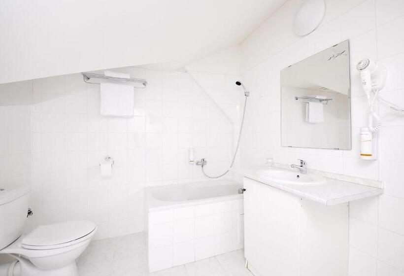 4인용 스탠다드 룸, Ski Hotel Svoboda Nad Upou