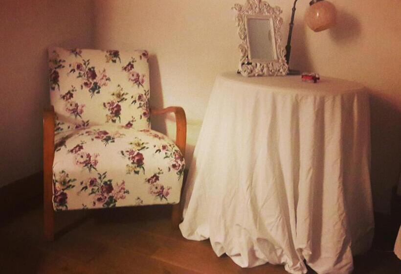 ガーデンビュースタンダードルーム, Le Bumbarelle