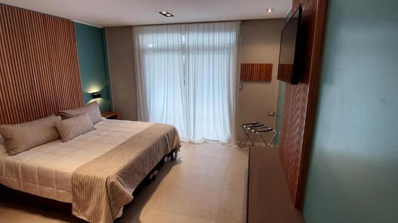 Suite met Jacuzzi, Hosteria Atahualpa Yupanqui