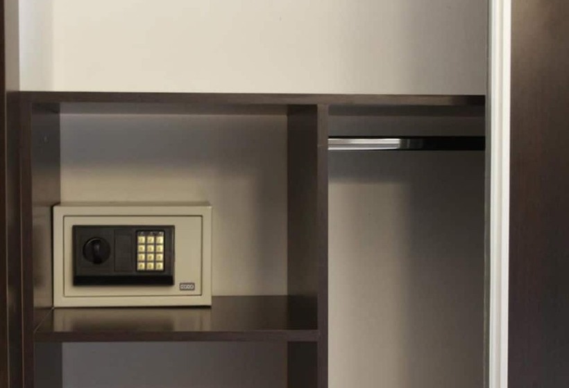 Standaard Vierpersoonskamer, Hosteria Atahualpa Yupanqui