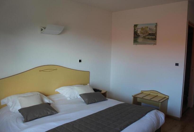 חדר סטנדרט, Le Champ Des Lys