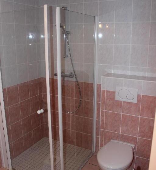 חדר סטנדרט, Le Champ Des Lys