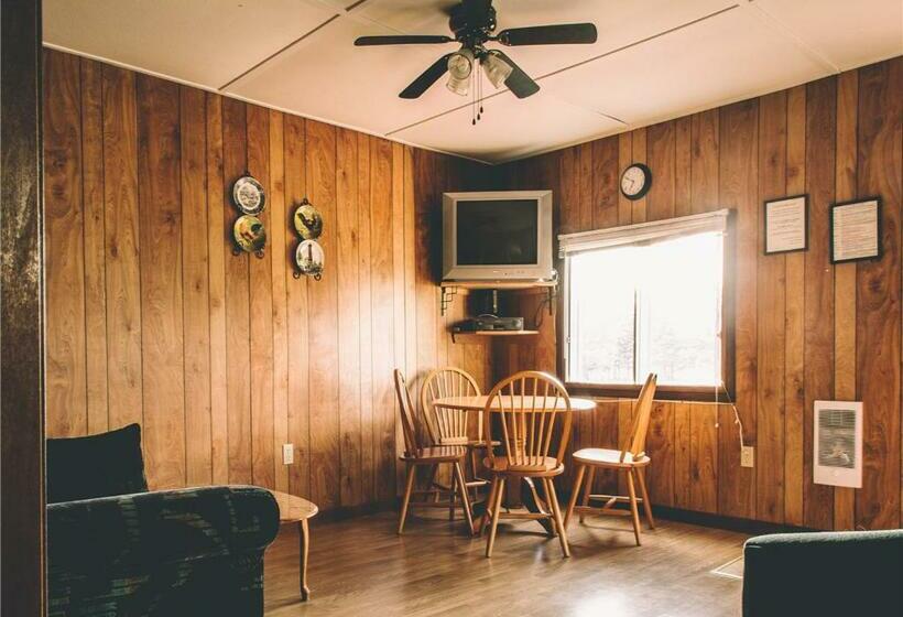 2间卧室的房子, Island Life Cottages