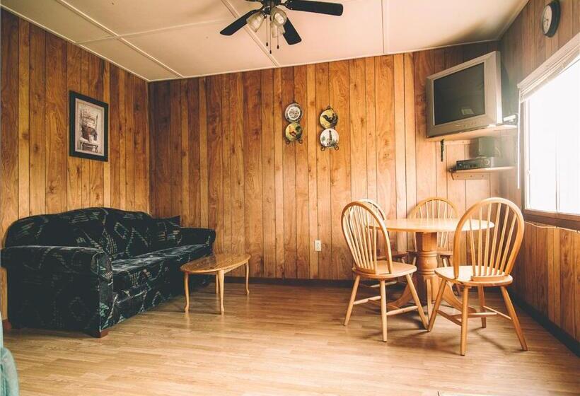 침실 2개 주택, Island Life Cottages