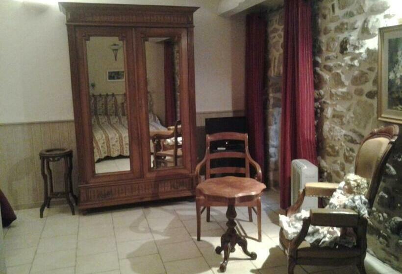 4인용 스탠다드 룸, Le Mas De La Musardiere Chambres D Hotes