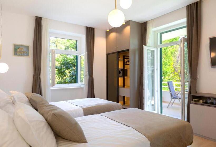 Superior Zimmer mit Terrasse, Green Park Luxury Rooms