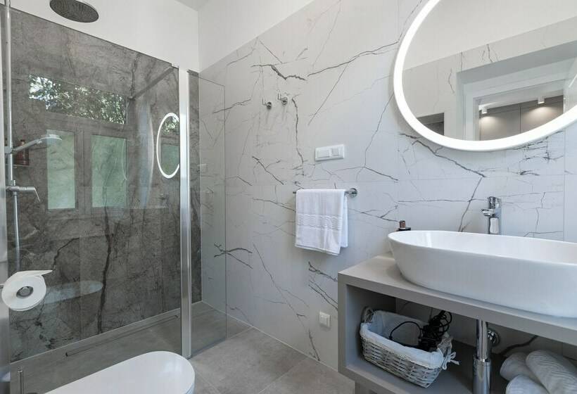 اتاق لوکس با چشم‌انداز دریا, Green Park Luxury Rooms