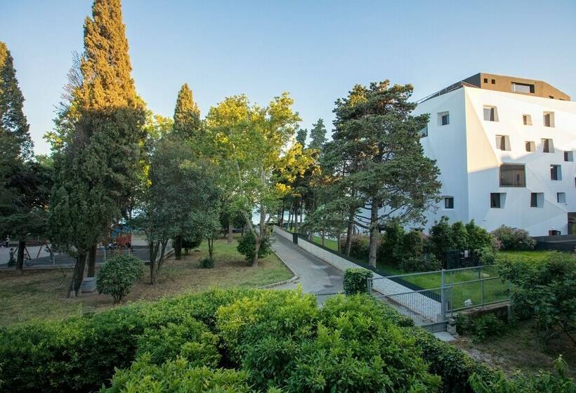 Deluxe Zimmer mit Meerblick, Green Park Luxury Rooms