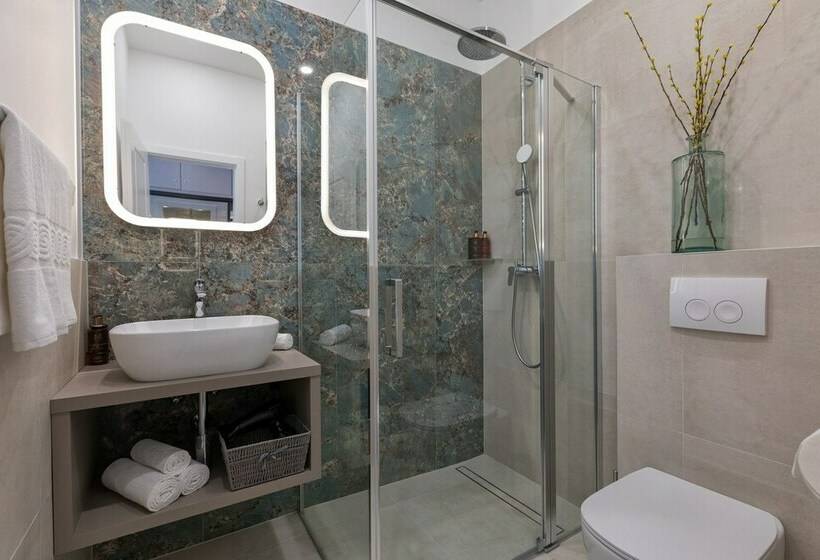 اتاق لوکس با چشم‌انداز دریا, Green Park Luxury Rooms