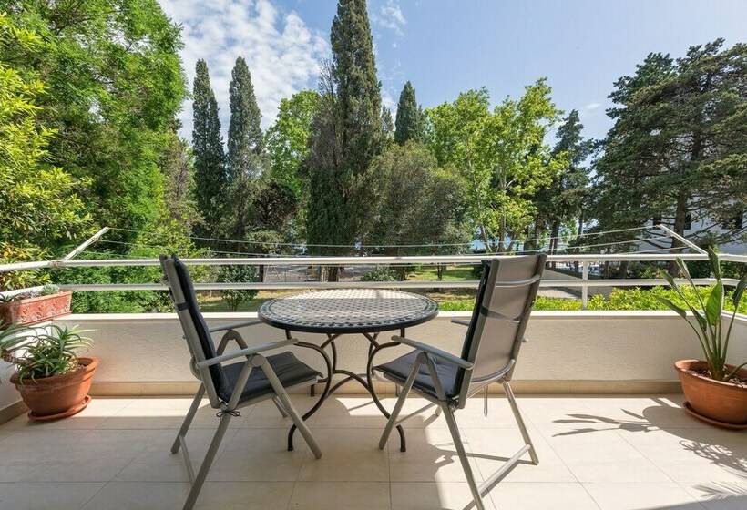 Deluxe Zimmer mit Meerblick, Green Park Luxury Rooms