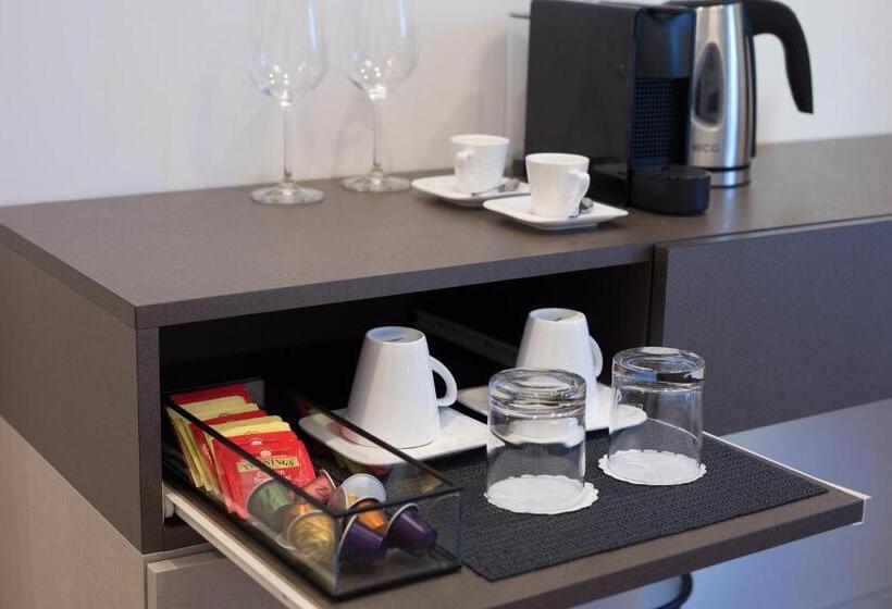 اتاق لوکس با چشم‌انداز دریا, Green Park Luxury Rooms