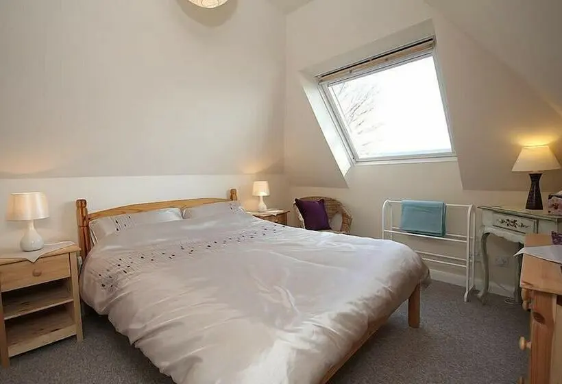 1ベッドルームハウス, Porthole Cottage
