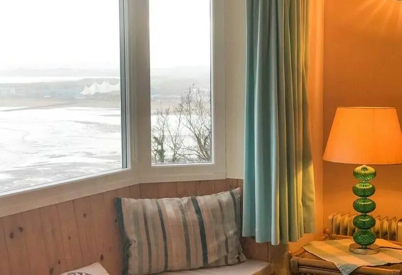 1ベッドルームハウス, Porthole Cottage