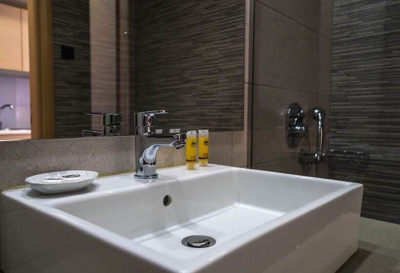 침실 1개 복층 룸, Marika