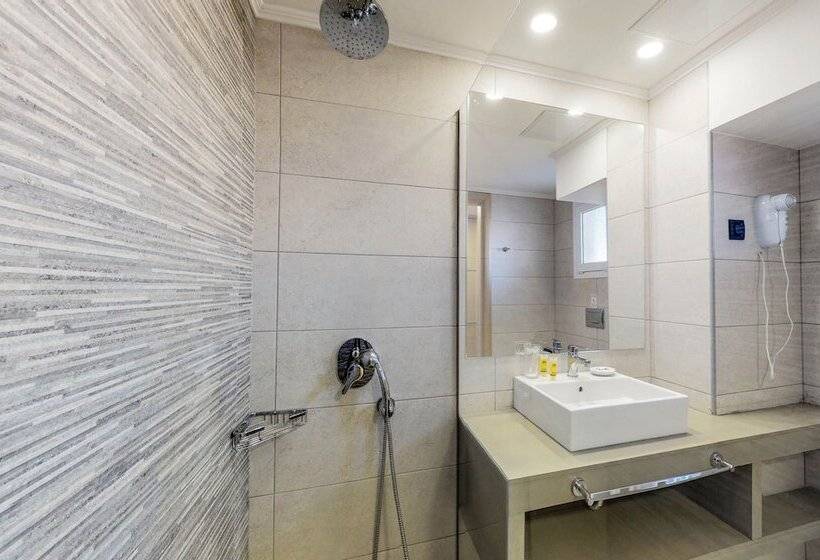 침실 1개 복층 룸, Marika