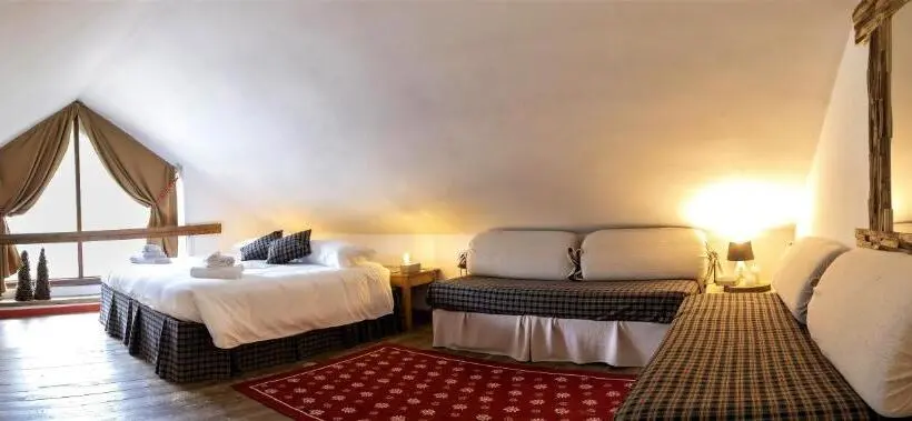 ファミリーステューディオ, Aparthotel Claviere