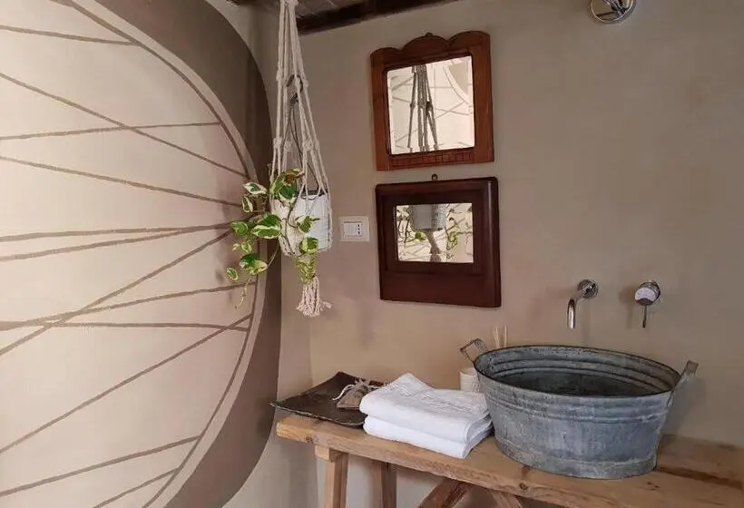 バルコニー付きデラックスルーム, Terraluna Country House San Leo   San Marino