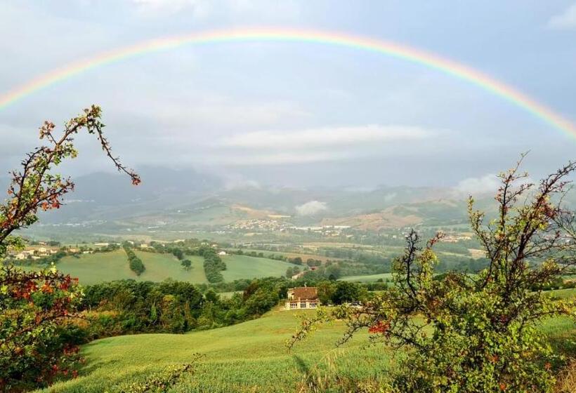 带阳台的豪华间, Terraluna Country House San Leo   San Marino