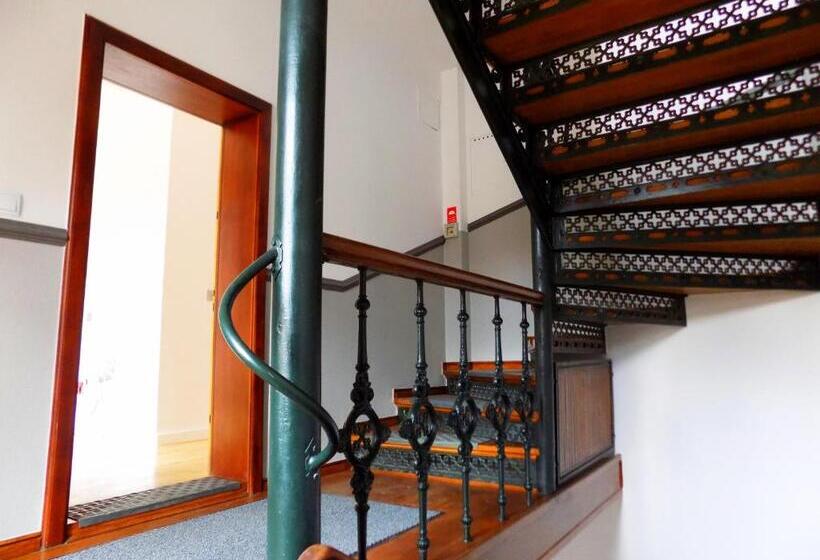 غرفة عائلية حمام مشترك, City Central Hostel   Pokoje Prywatne