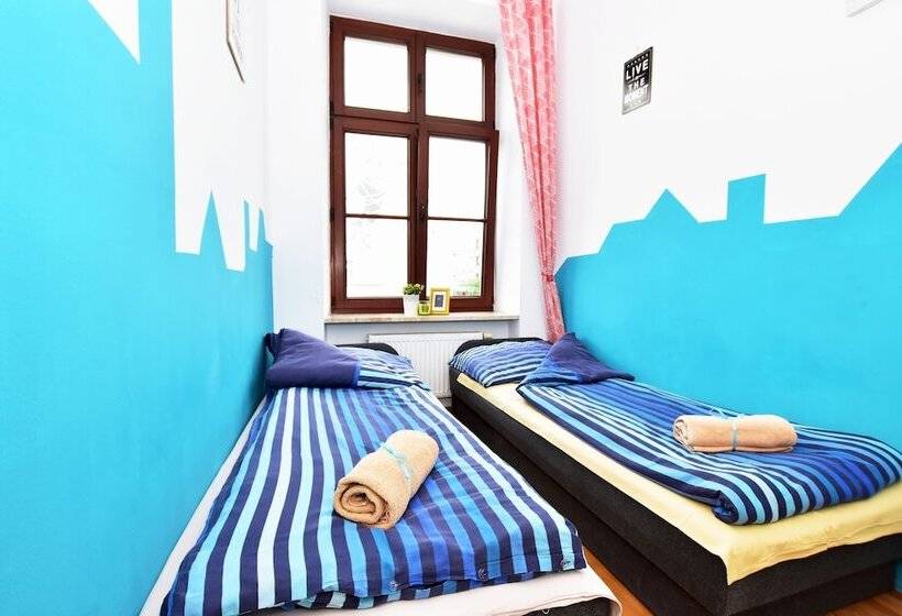 غرفة قياسية حمام مشترك, City Central Hostel   Pokoje Prywatne