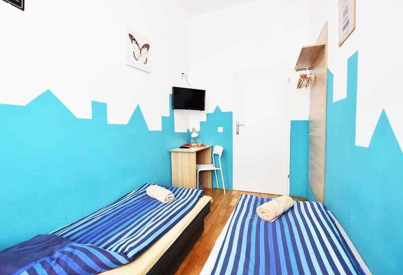 Номер Стандарт Совместная Ванная, City Central Hostel   Pokoje Prywatne