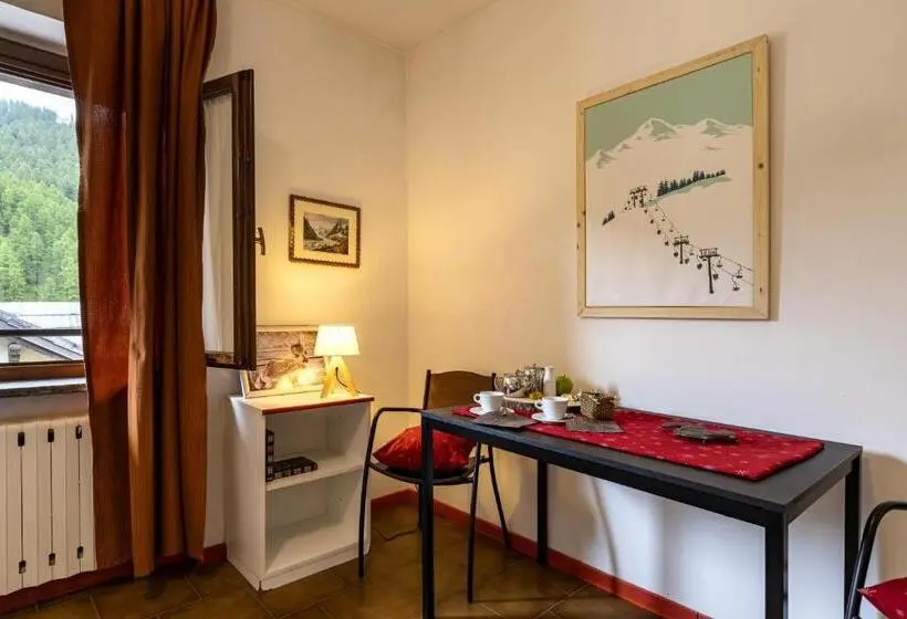 スタンダードトリプルルーム, Aparthotel Claviere