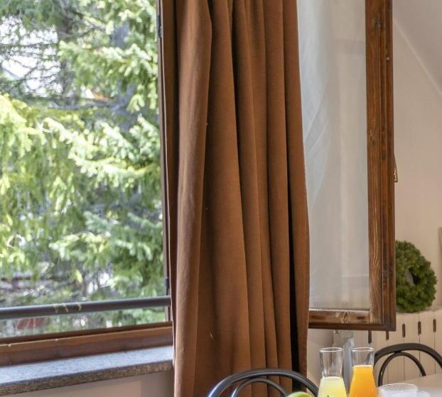 스탠다드 트리플 룸, Aparthotel Claviere