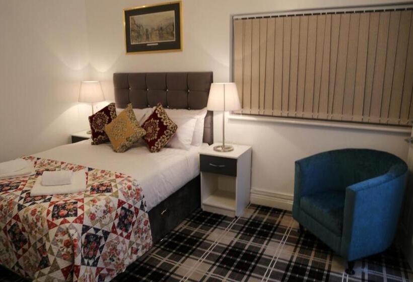 סוויטה אקזקיוטיב, Atz&h Inn