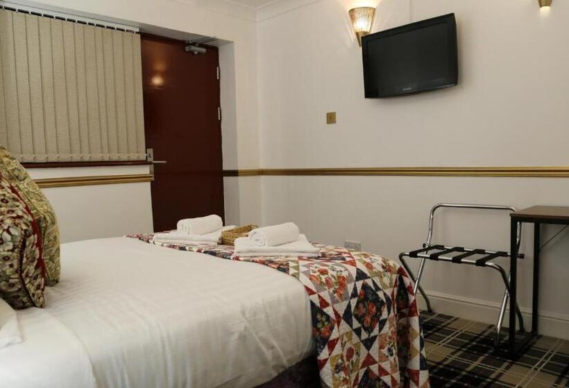 חדר דלוקס, Atz&h Inn