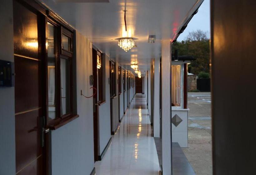 חדר סטנדרט נוף לגינה, Atz&h Inn