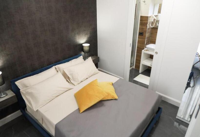 اتاق استاندارد, Agathae Dreams