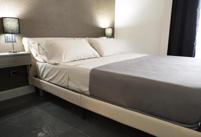 اتاق سوپریور, Agathae Dreams