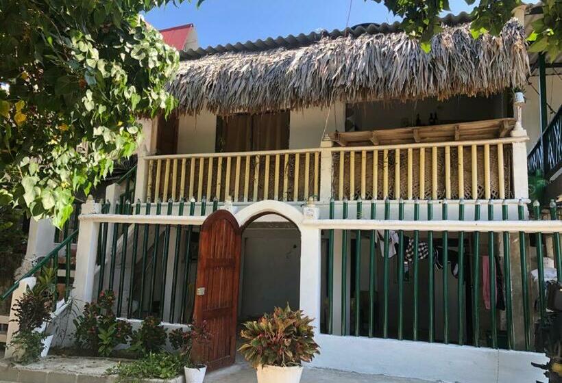 스탠다드 방갈로, Hostel Rincon Del Mar Ebenezer