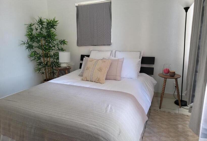 豪华房间, Motel Lauderdale Inn