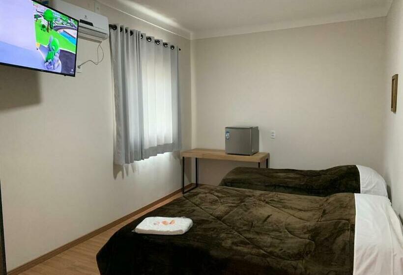 Трехместный Номер Deluxe, Aliança Barbacena