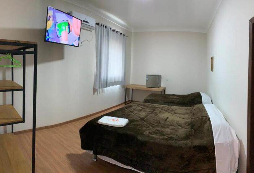 Трехместный Номер Deluxe, Aliança Barbacena