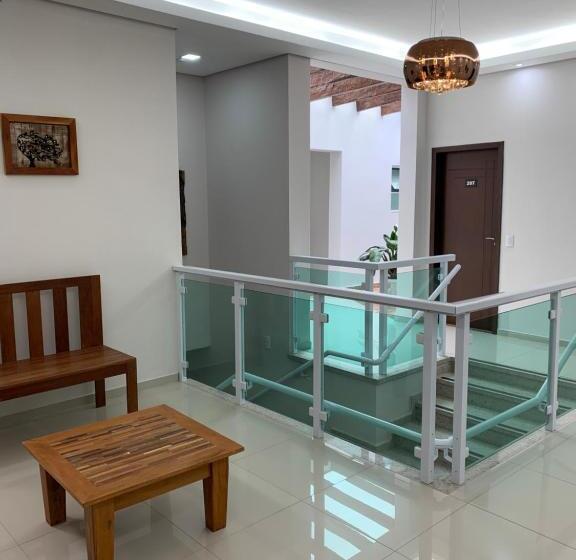 Трехместный Номер Deluxe, Aliança Barbacena