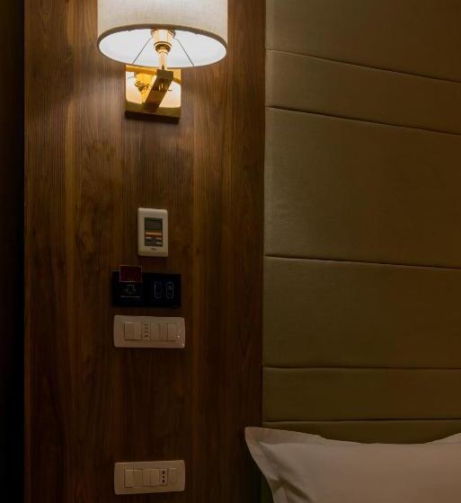 חדר סטנדרט לשלושה, Deluxe & Executive Spa By Rafaelo