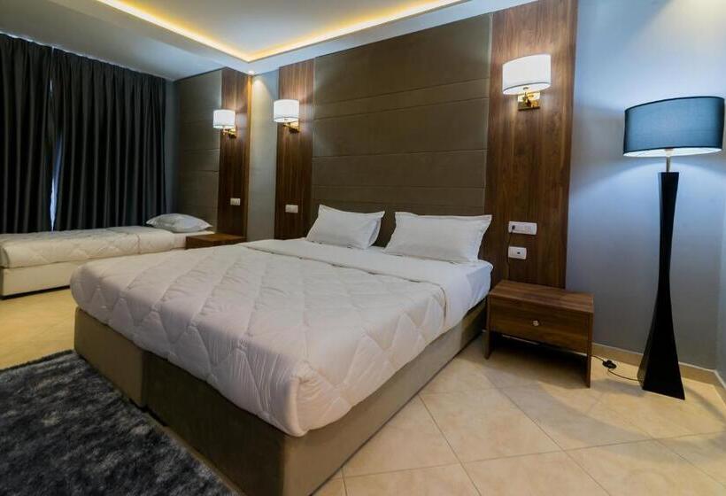 חדר סטנדרט לארבעה, Deluxe & Executive Spa By Rafaelo