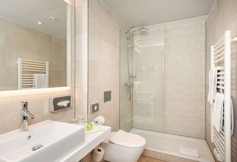 스탠다드 전망 룸, NH Hannover