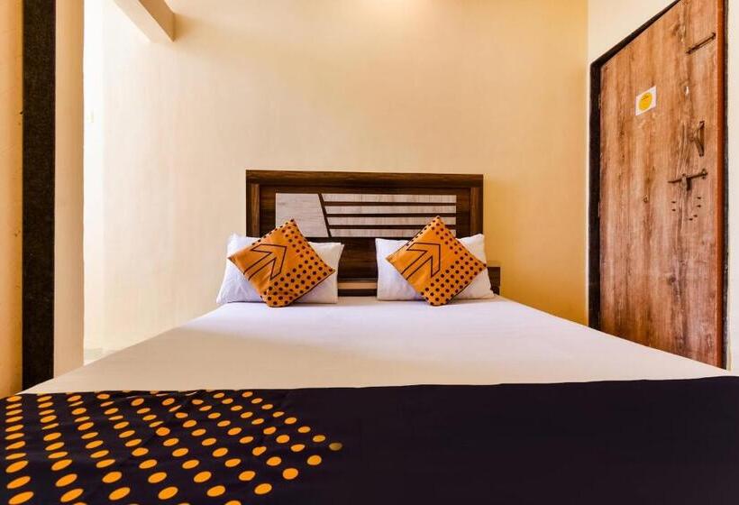 Трехместный Номер Классика, Spot On 75702  Shivam And Food Court