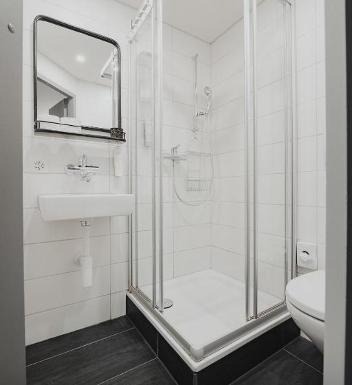 اتاق سوپریور, No8 Boutique Hotel   Self Check In