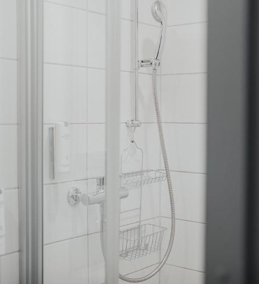 اتاق خانوادگی, No8 Boutique Hotel   Self Check In