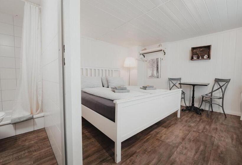 اتاق اکونومی, No8 Boutique Hotel   Self Check In