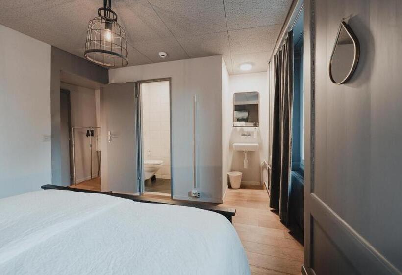 اتاق سوپریور, No8 Boutique Hotel   Self Check In