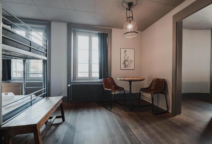 اتاق خانوادگی, No8 Boutique Hotel   Self Check In