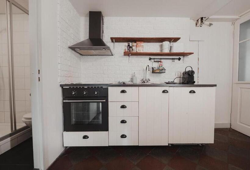 آپارتمان 1 خوابه, No8 Boutique Hotel   Self Check In