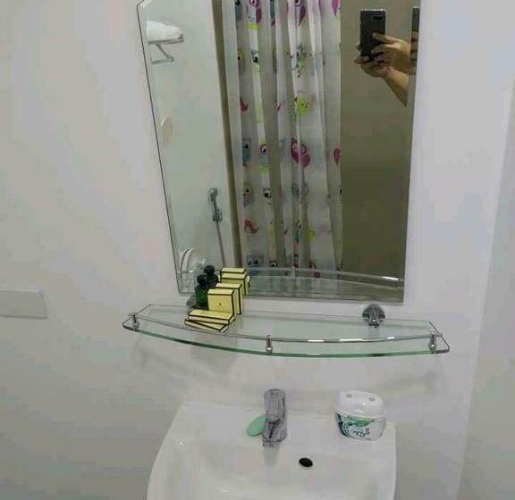 آپارتمان 1 خوابه با تراس, R&a Staycation At Wind Residence