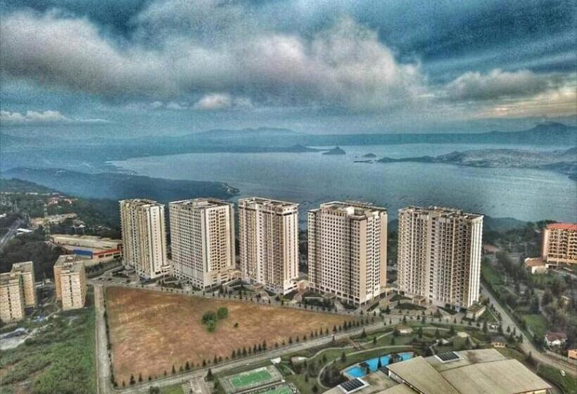 آپارتمان 1 خوابه با تراس, R&a Staycation At Wind Residence